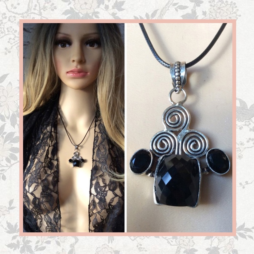 🌸 ONYX TRIBAL PENDANT NECKLACE GOTHIC WICCAN BOHO GEMSTONE BLACK GOTH CELTIC